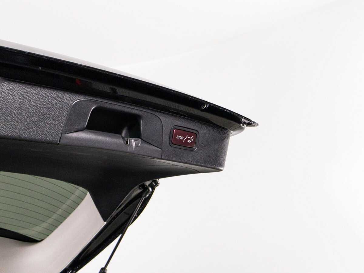 Mercedes-Benz GLC с пробегом — 2017 год. Фото: #15