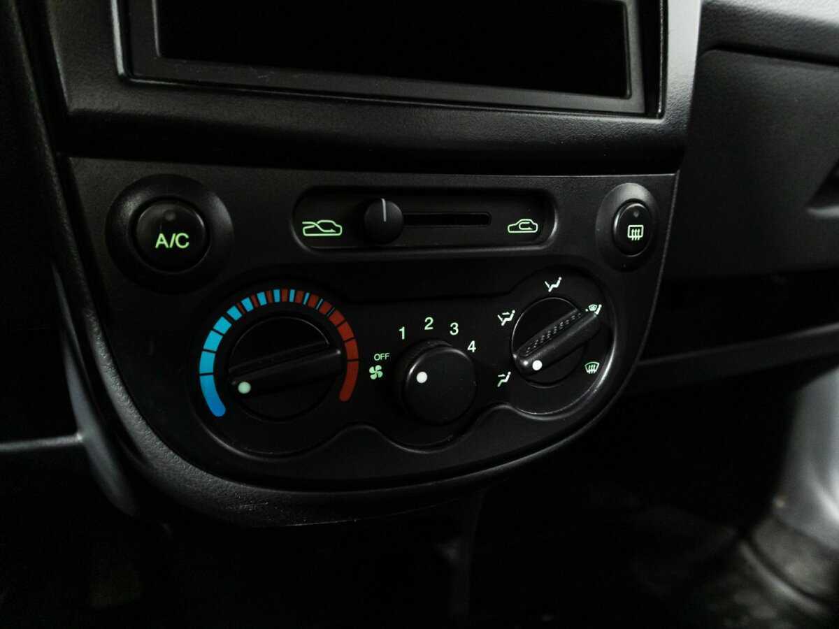 Chevrolet Spark с пробегом — 2007 год. Фото: #14