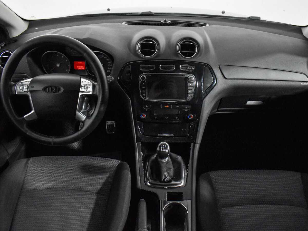 Ford Mondeo с пробегом — 2008 год. Фото: #12