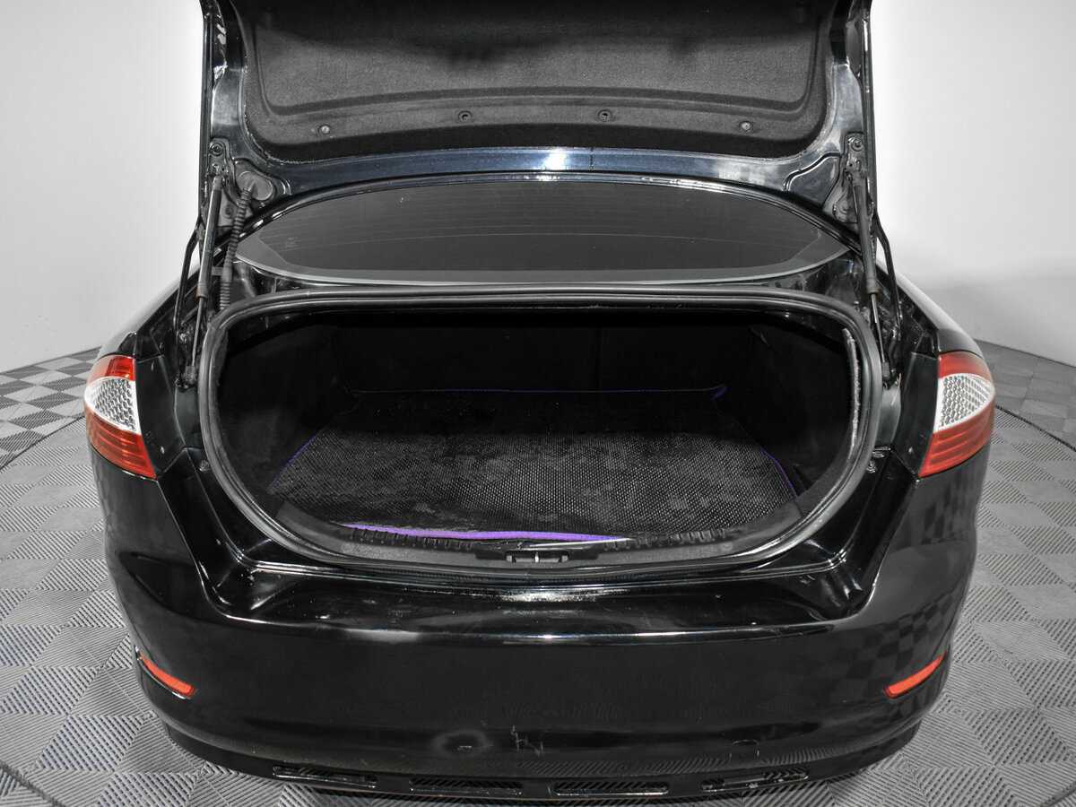 Ford Mondeo с пробегом — 2008 год. Фото: #17