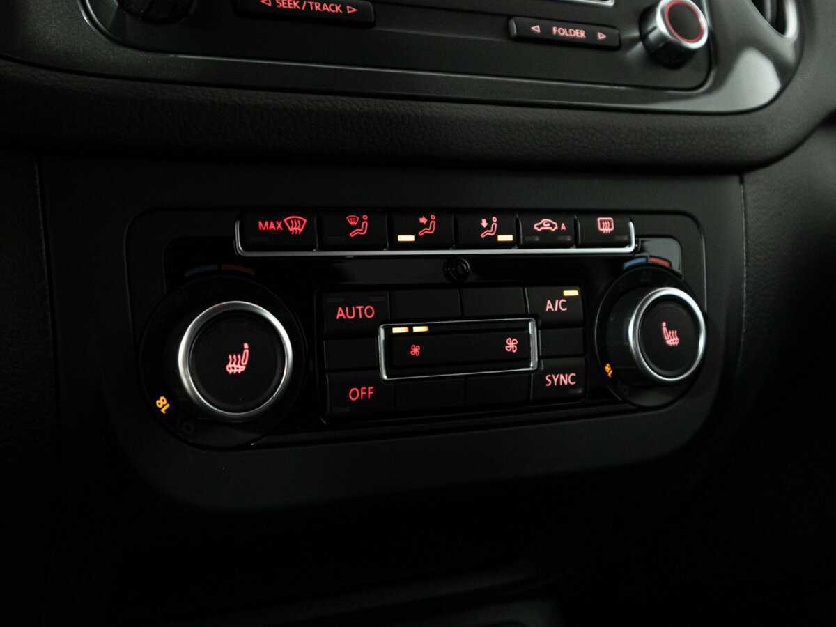 Volkswagen Tiguan с пробегом — 2015 год. Фото: #16