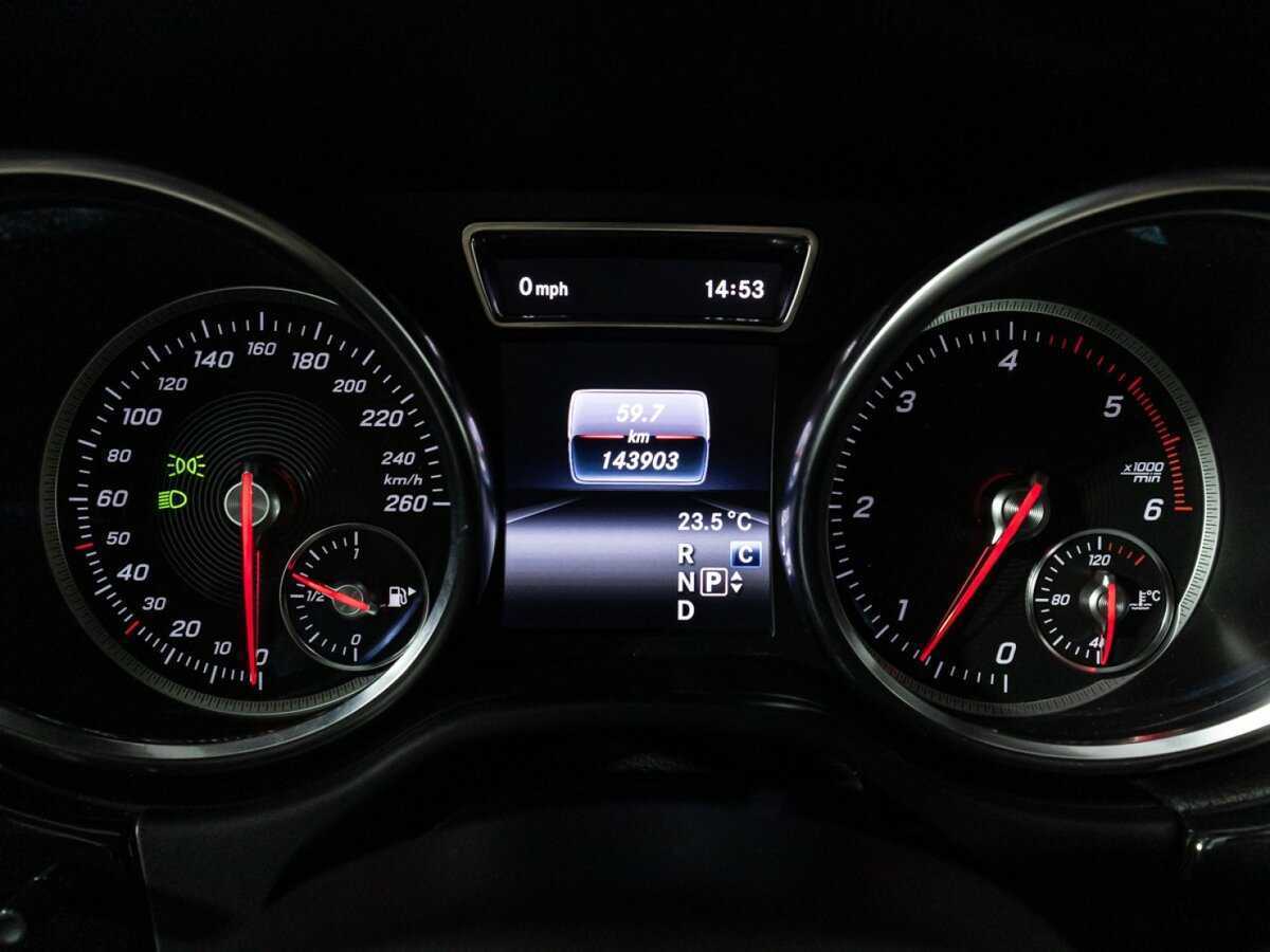 Mercedes-Benz GLE с пробегом — 2018 год. Фото: #11