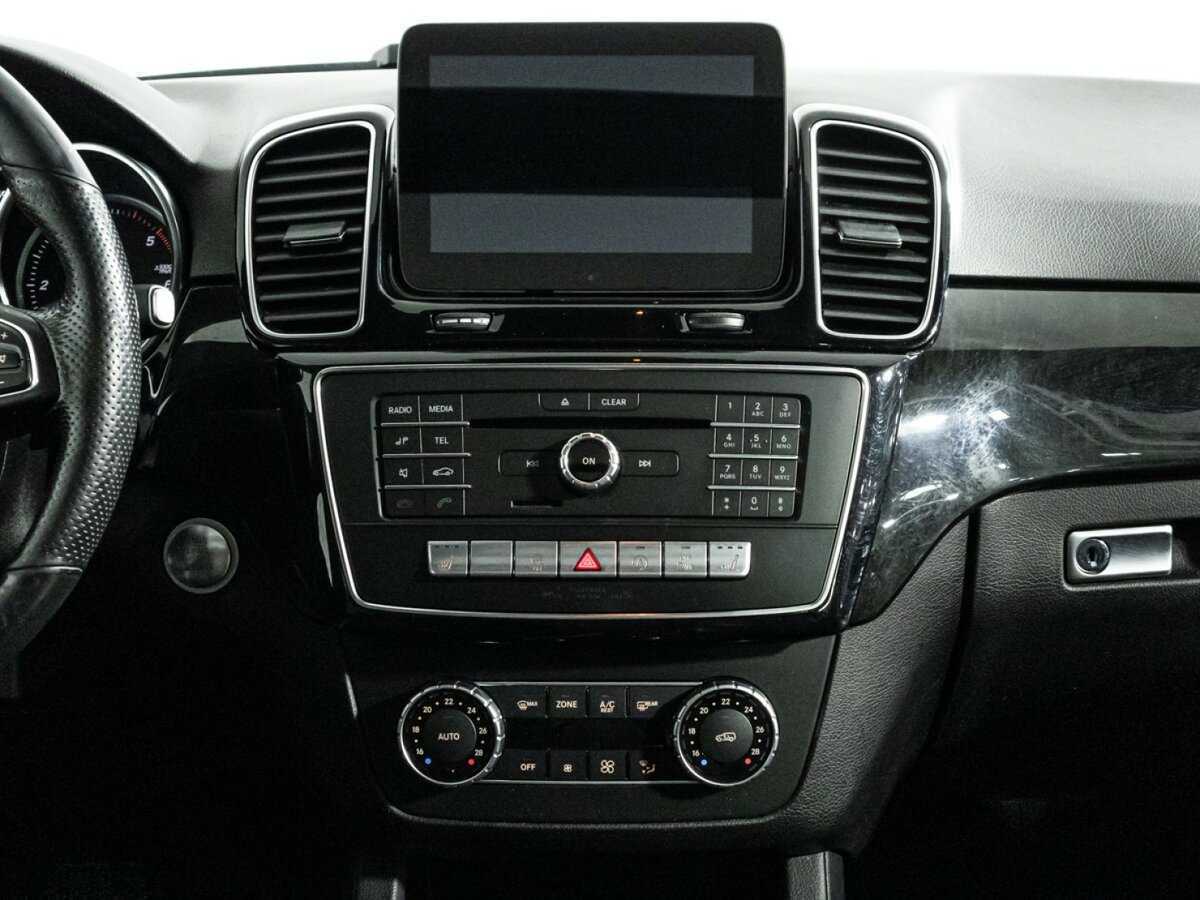 Mercedes-Benz GLE с пробегом — 2018 год. Фото: #13