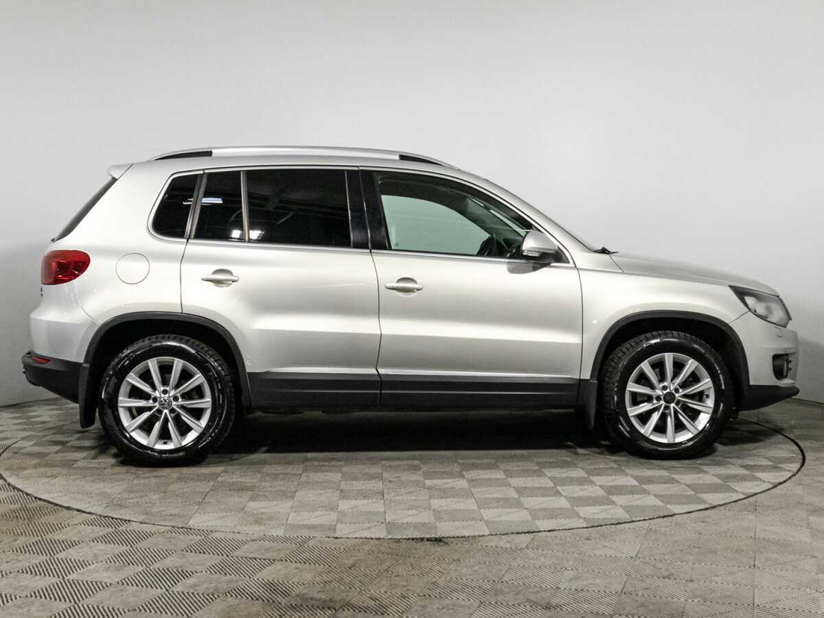 Volkswagen Tiguan с пробегом — 2011 год. Фото: #3
