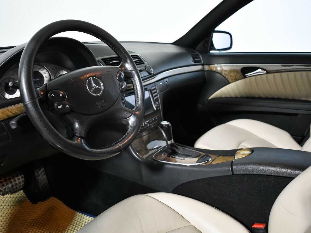 Mercedes-Benz E-Класс с пробегом — 2008 год. Фото: #12