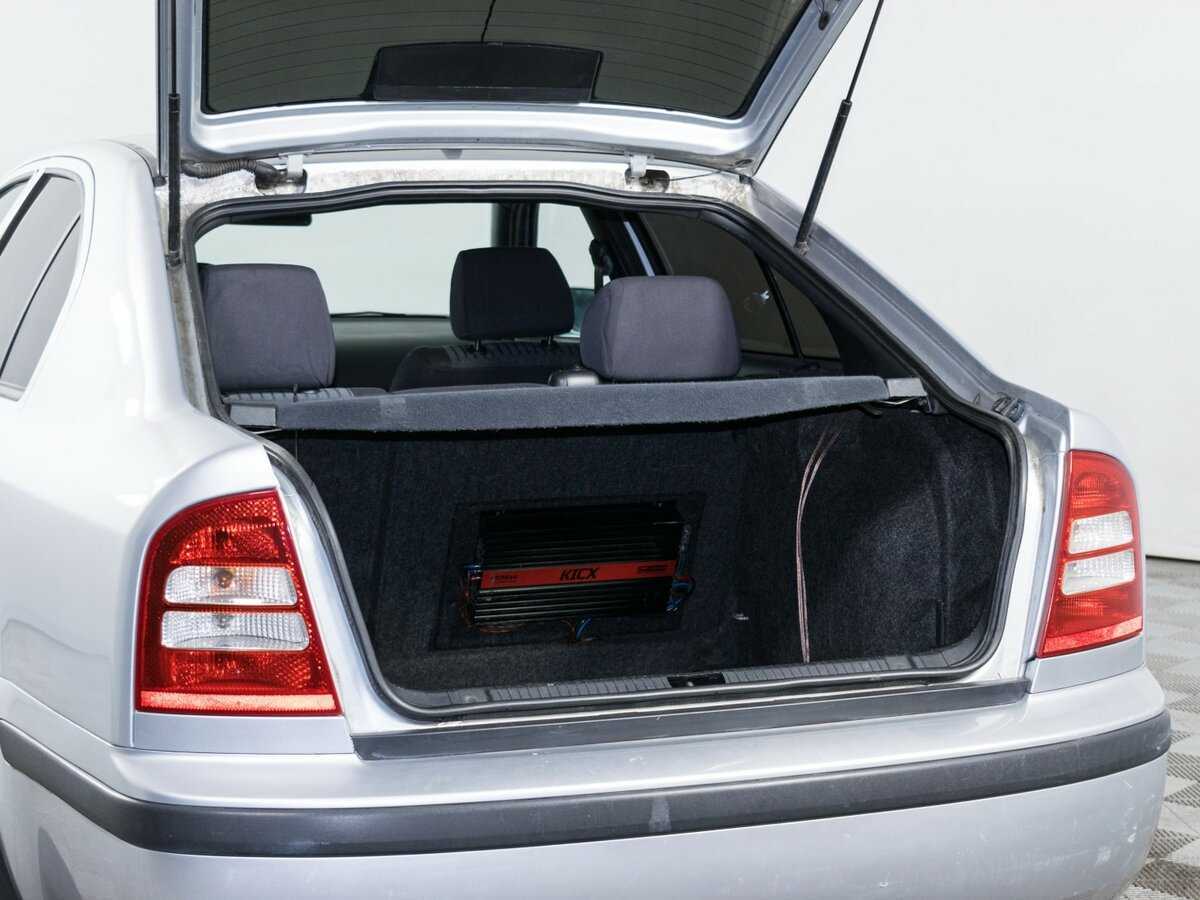 Skoda Octavia с пробегом — 2008 год. Фото: #6