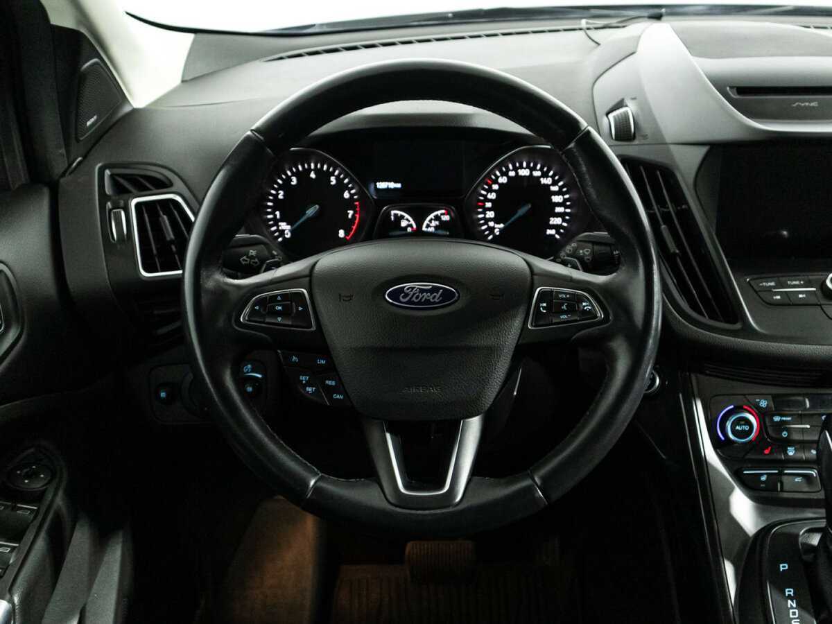 Ford Kuga с пробегом — 2017 год. Фото: #20
