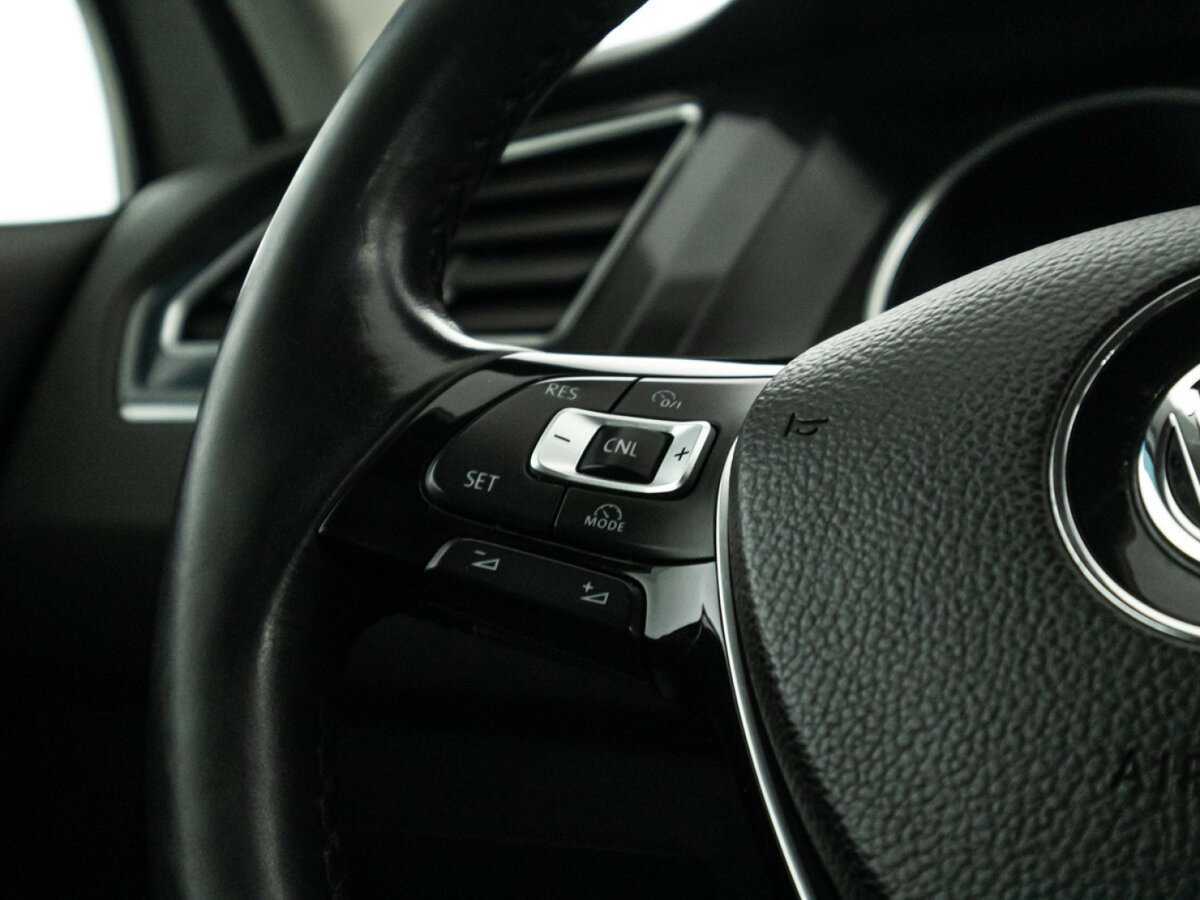 Volkswagen Tiguan с пробегом — 2018 год. Фото: #16
