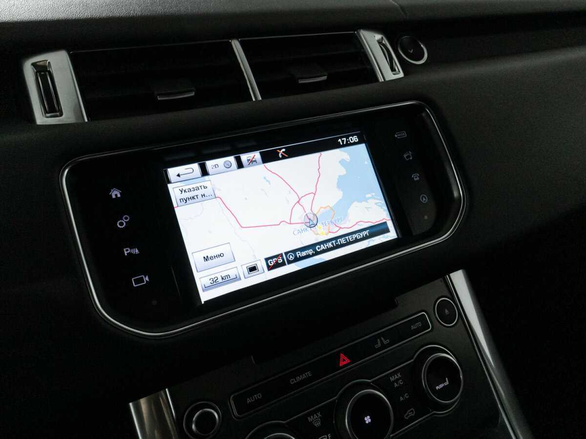 Land Rover Range Rover Sport с пробегом — 2016 год. Фото: #17