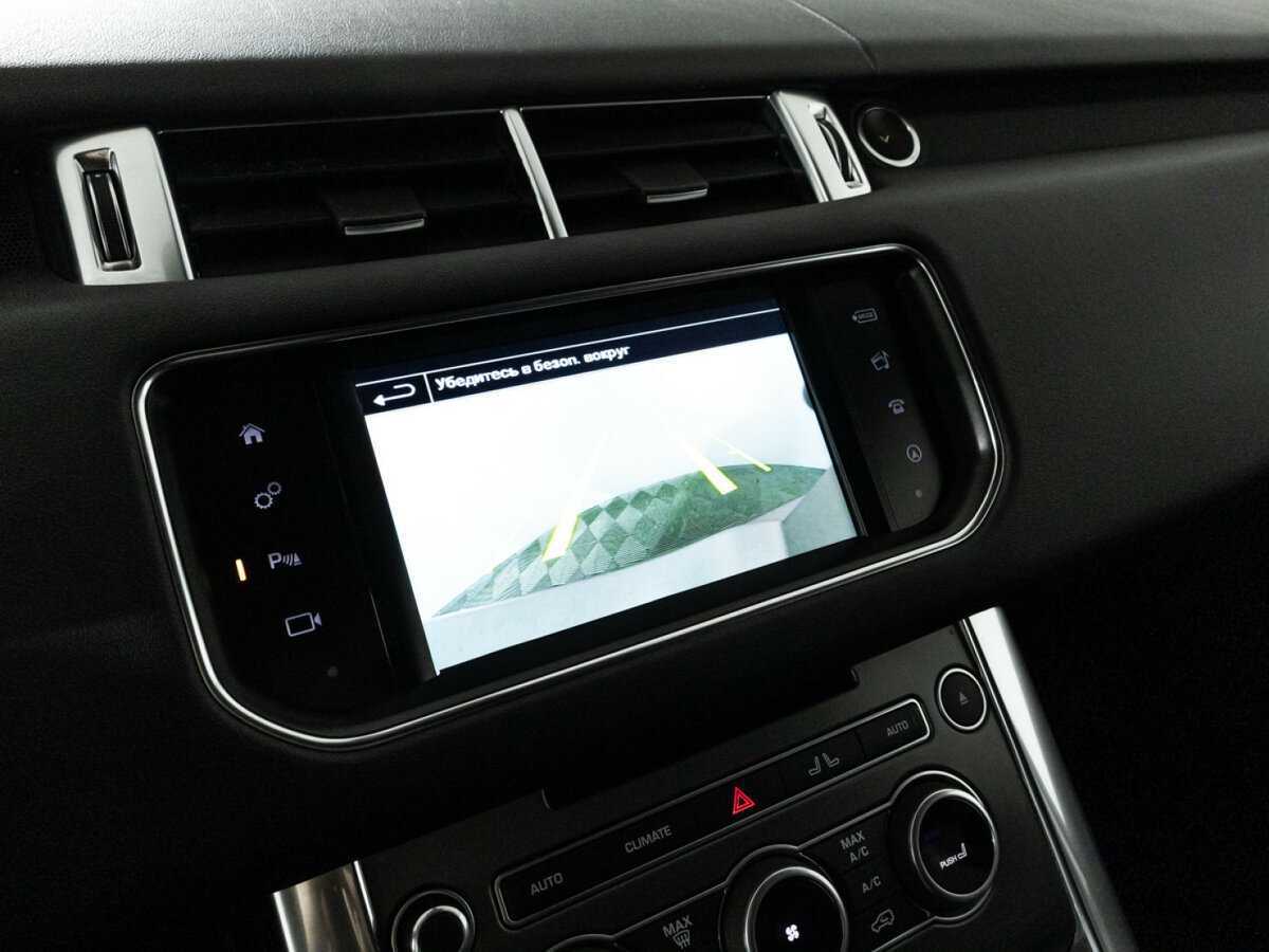 Land Rover Range Rover Sport с пробегом — 2016 год. Фото: #18