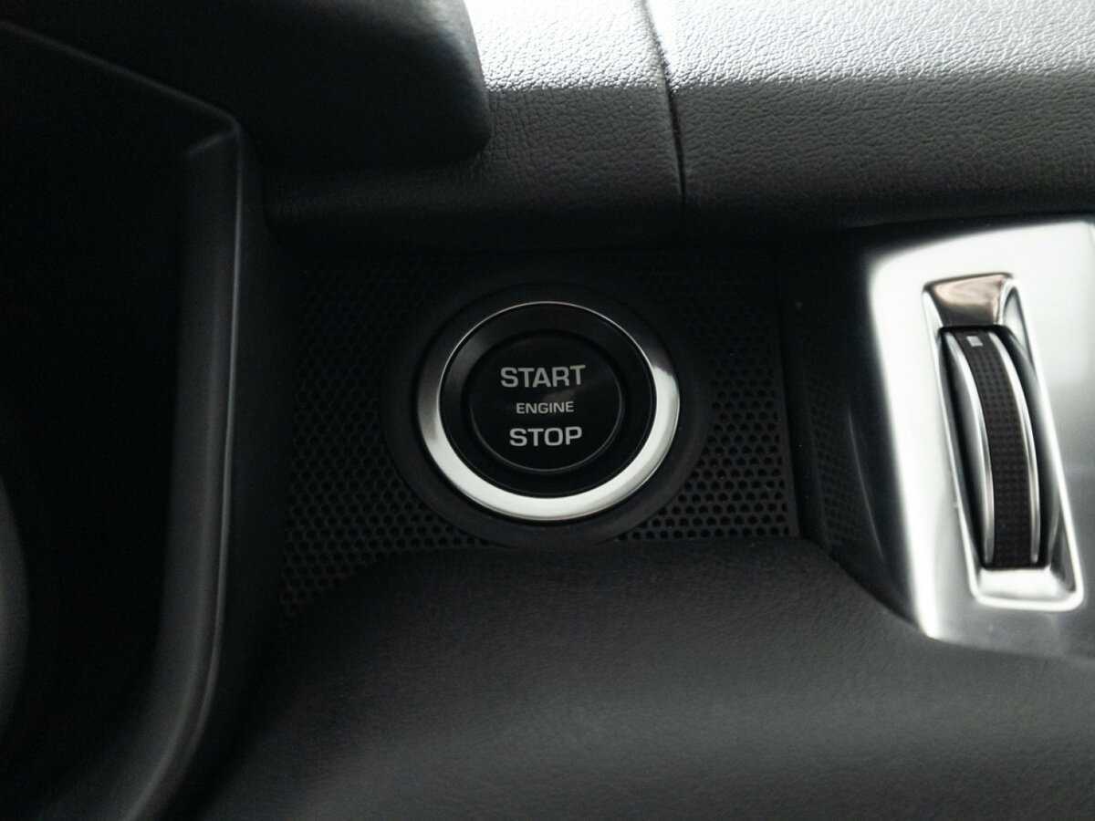 Land Rover Range Rover Sport с пробегом — 2016 год. Фото: #21