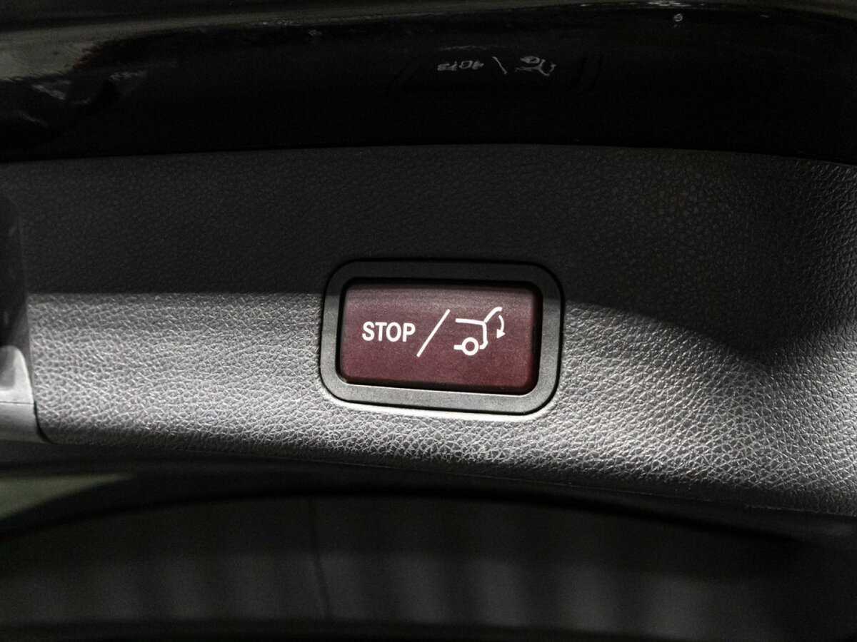 Mercedes-Benz GL-Класс с пробегом — 2015 год. Фото: #15