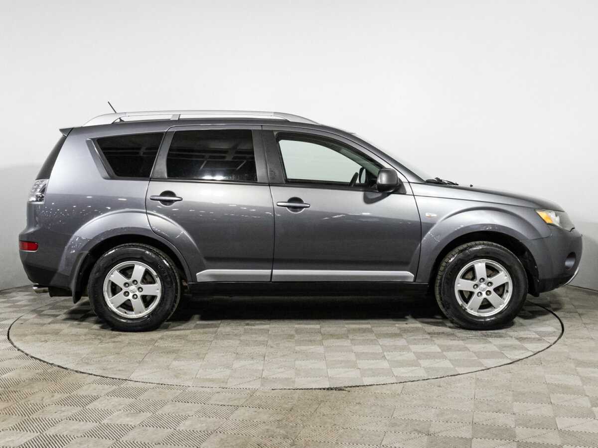 Mitsubishi Outlander с пробегом — 2008 год. Фото: #3