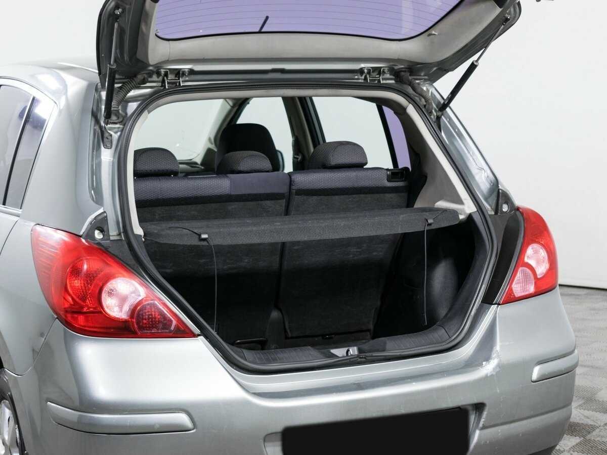 Nissan Tiida с пробегом — 2008 год. Фото: #6