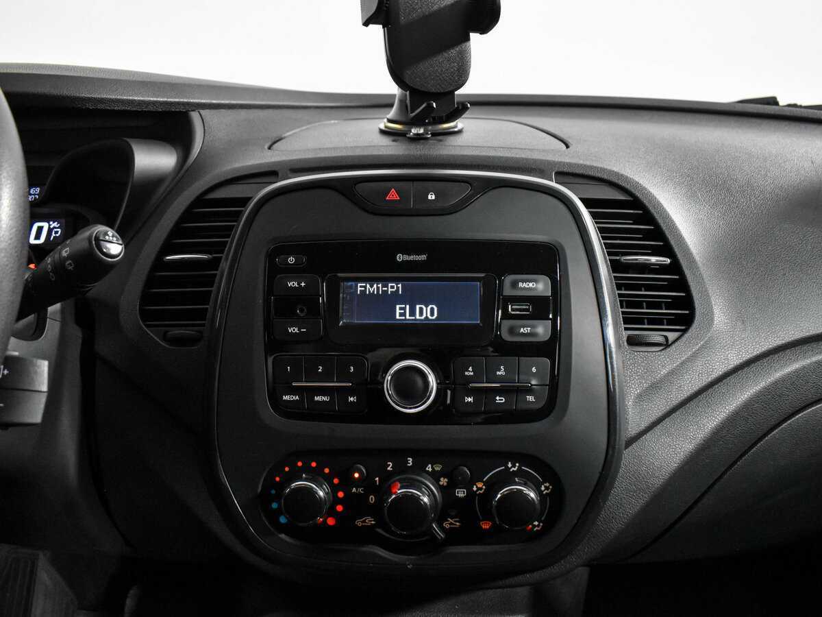 Renault Kaptur с пробегом — 2018 год. Фото: #17