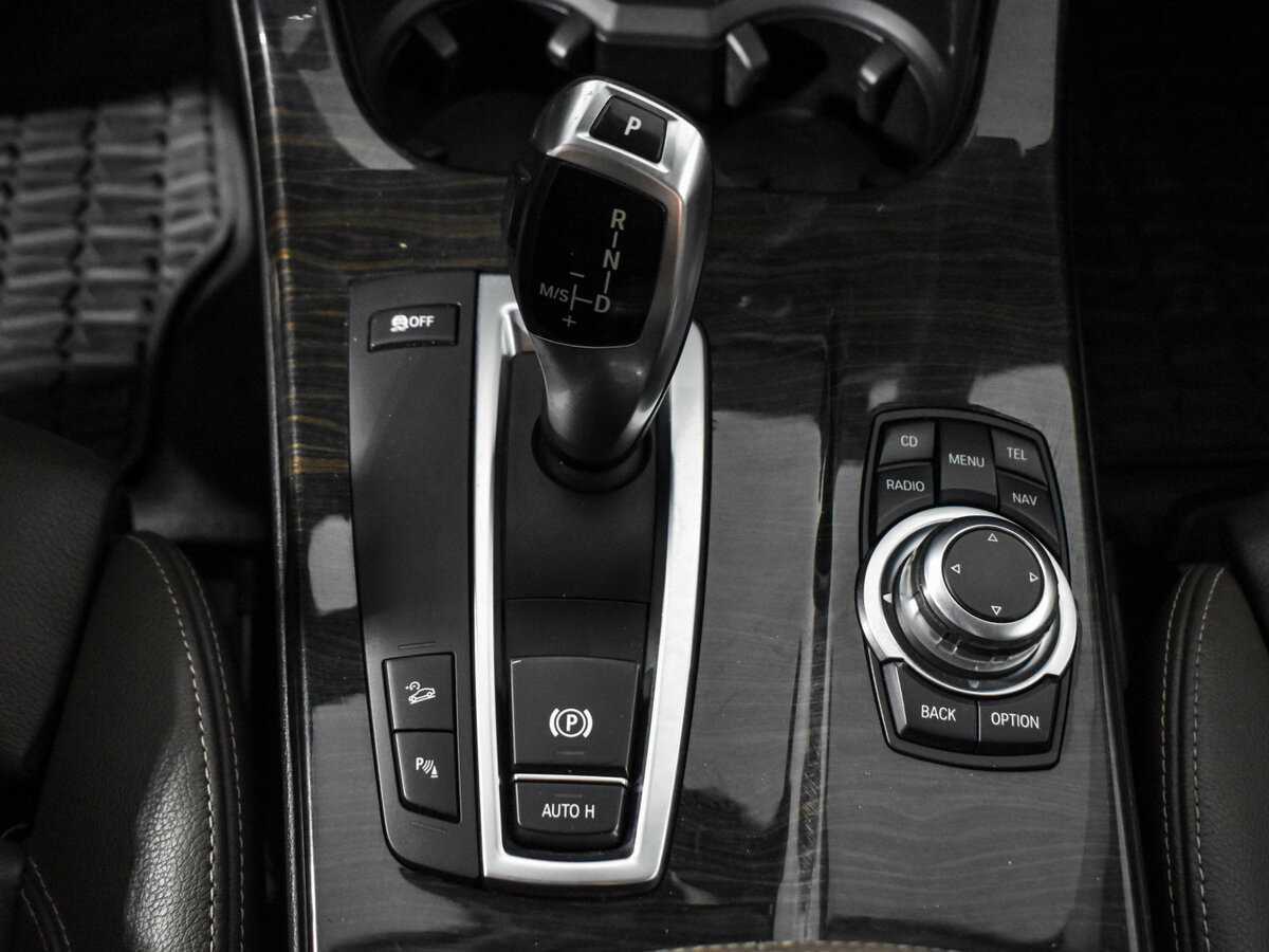 BMW X3 с пробегом — 2011 год. Фото: #10