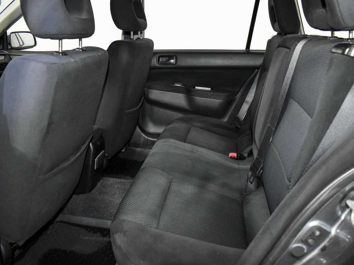 Mitsubishi Lancer с пробегом — 2006 год. Фото: #7