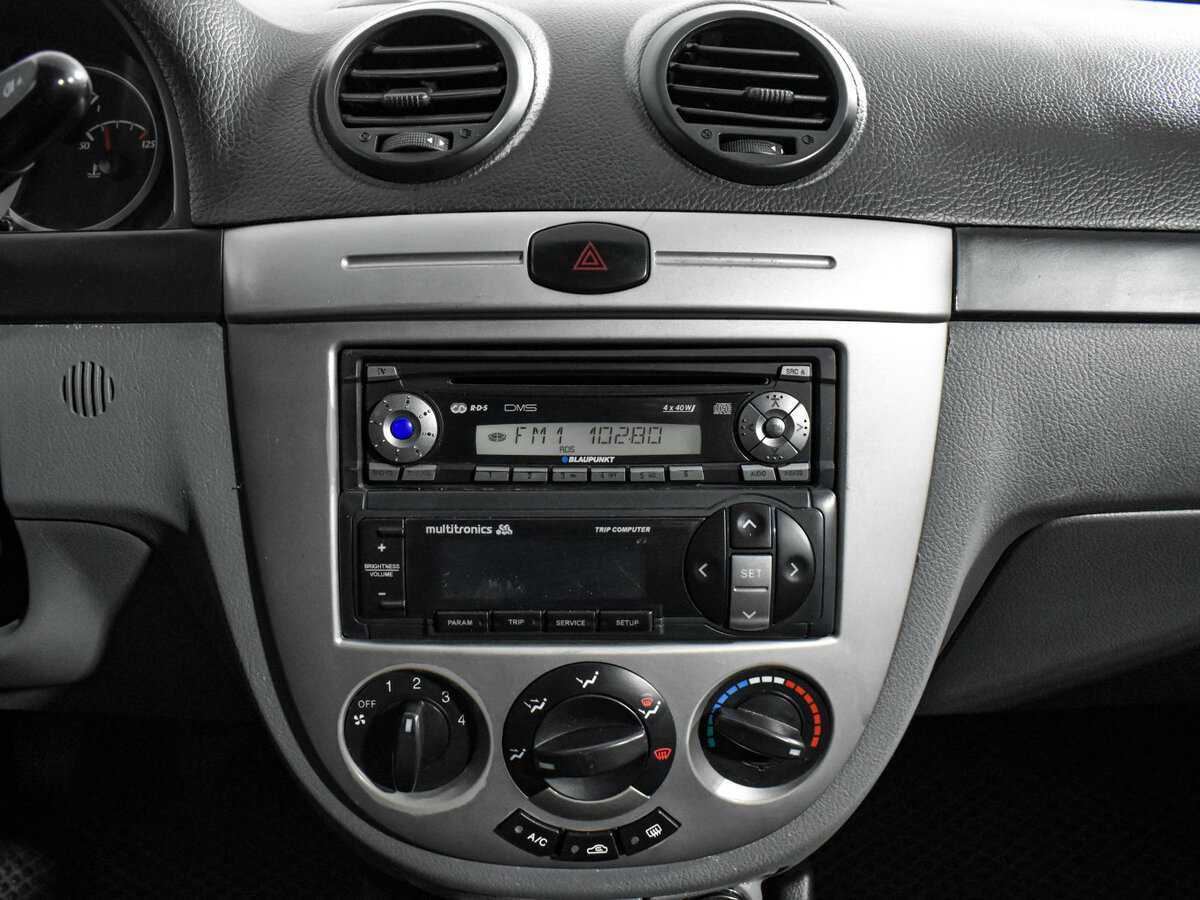 Chevrolet Lacetti с пробегом — 2008 год. Фото: #12