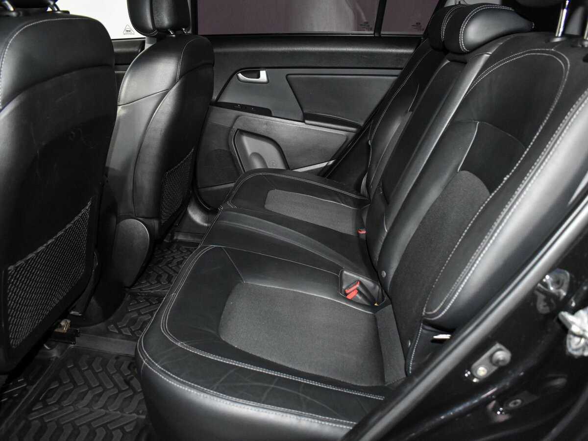 Kia Sportage с пробегом — 2012 год. Фото: #10