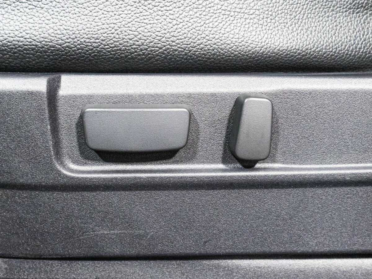 Mitsubishi Outlander с пробегом — 2015 год. Фото: #16