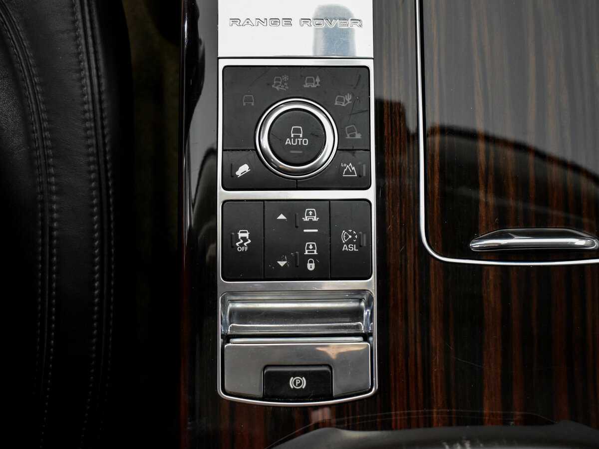 Land Rover Range Rover с пробегом — 2013 год. Фото: #9