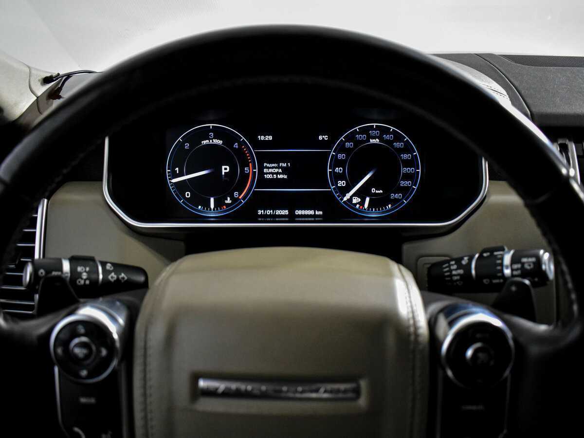 Land Rover Range Rover с пробегом — 2013 год. Фото: #24