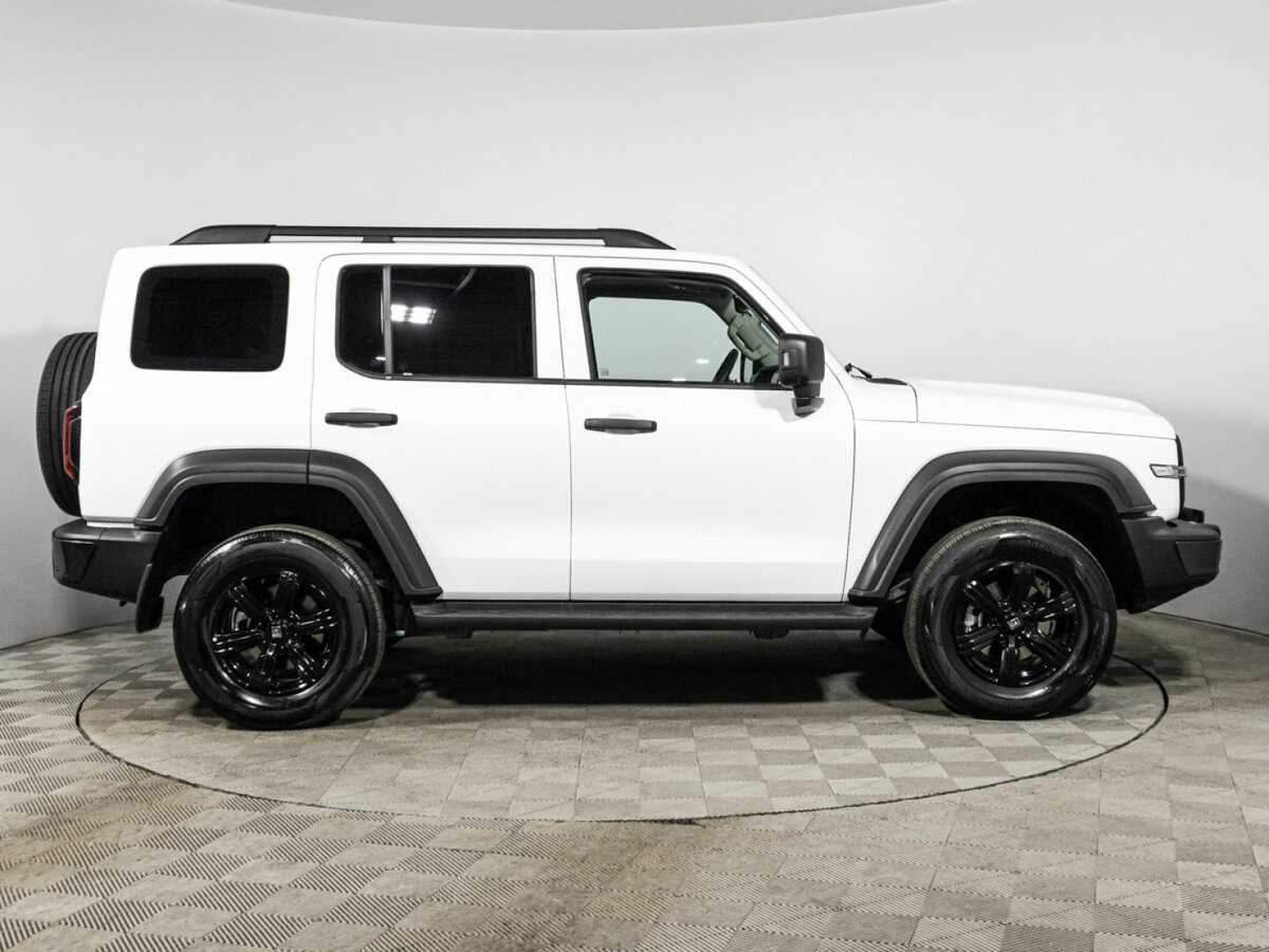 Tank 300 с пробегом — 2024 год. Фото: #3