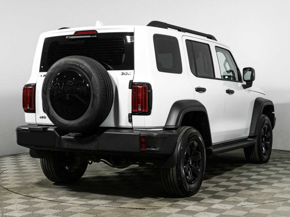 Tank 300 с пробегом — 2024 год. Фото: #4