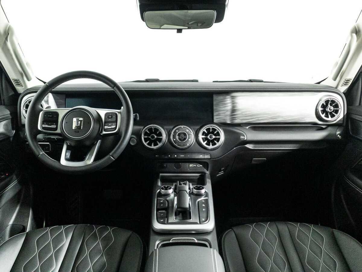 Tank 300 с пробегом — 2024 год. Фото: #12