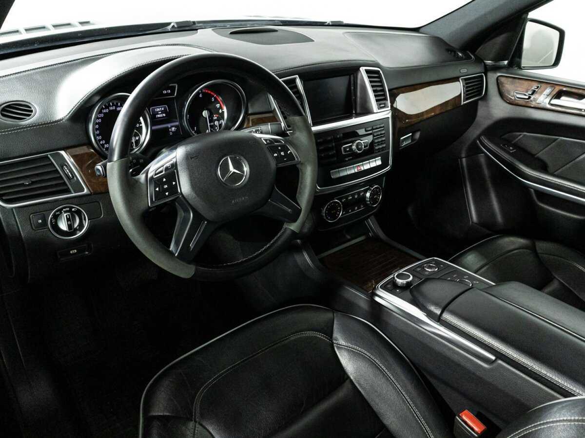 Mercedes-Benz GL-Класс с пробегом — 2013 год. Фото: #8