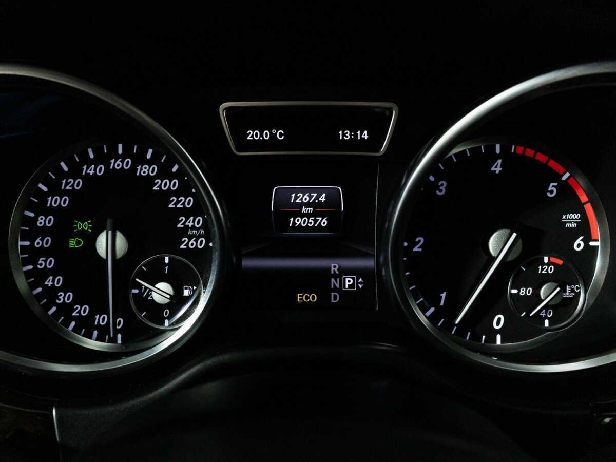 Mercedes-Benz GL-Класс с пробегом — 2013 год. Фото: #9