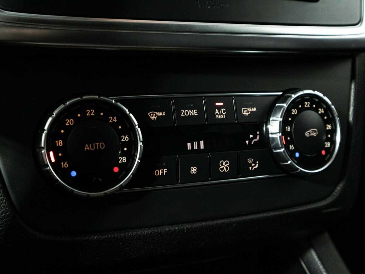 Mercedes-Benz GL-Класс с пробегом — 2013 год. Фото: #17