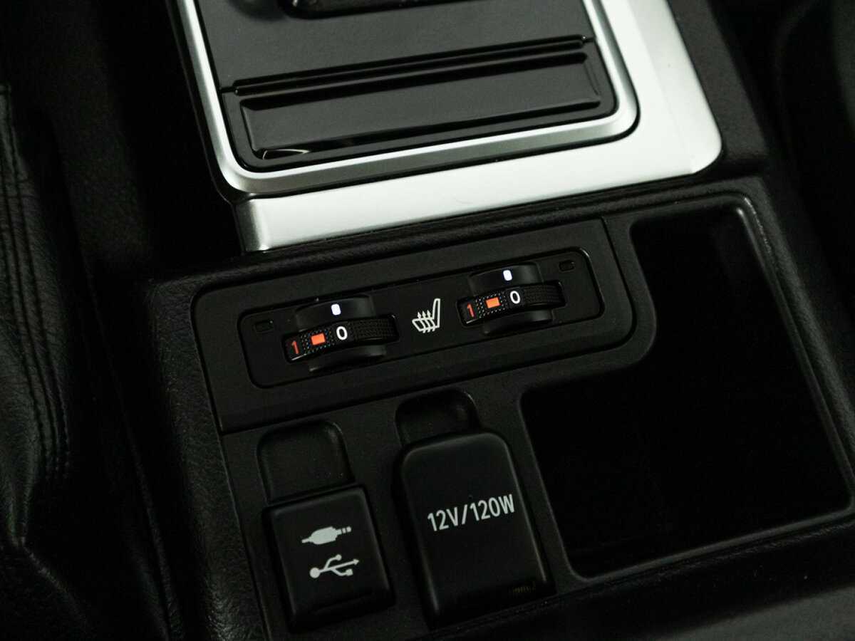 Toyota Land Cruiser Prado с пробегом — 2017 год. Фото: #17