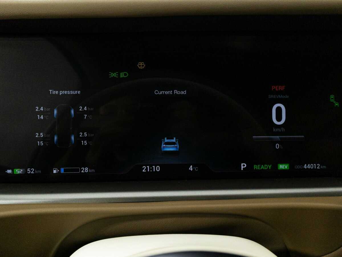 Voyah Free с пробегом — 2022 год. Фото: #11