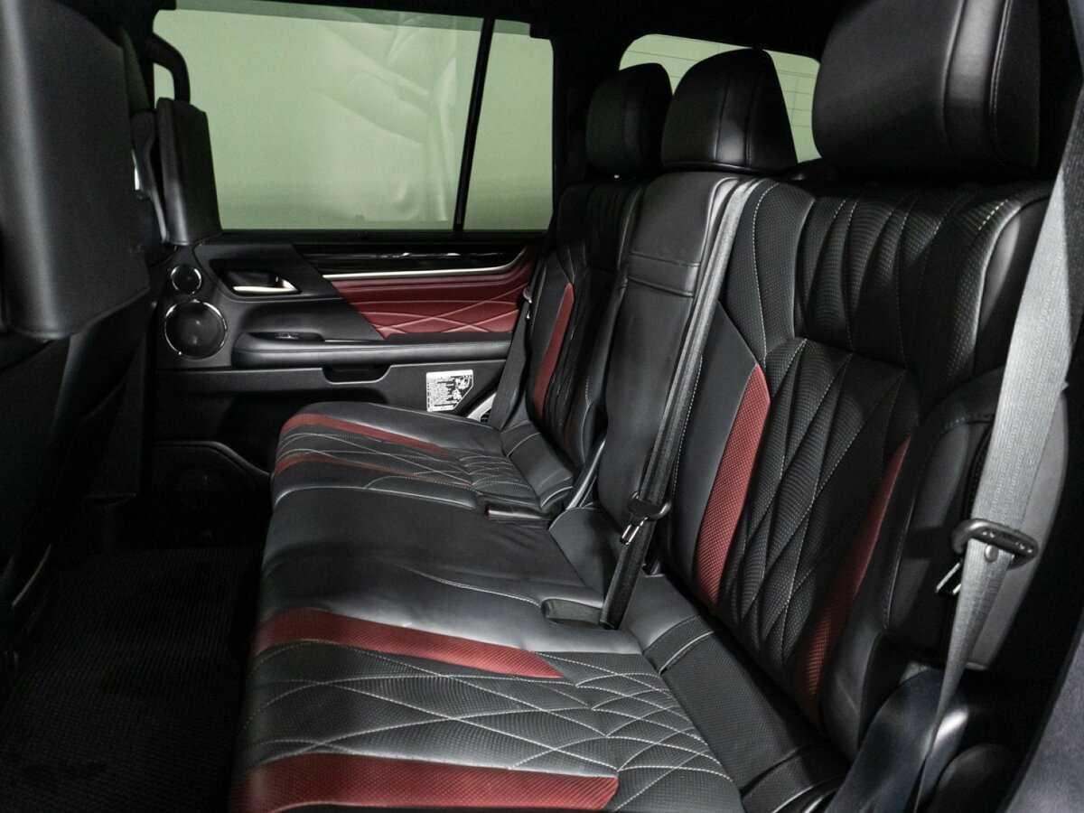 Lexus LX с пробегом — 2020 год. Фото: #8