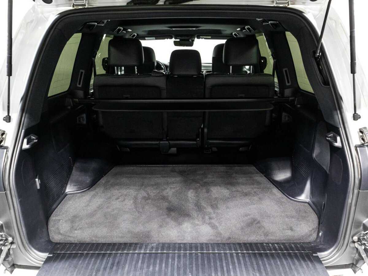 Lexus LX с пробегом — 2020 год. Фото: #13