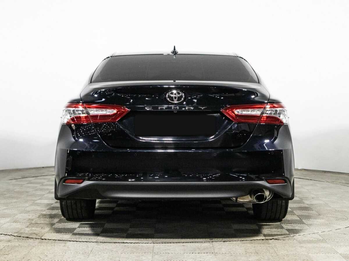 Toyota Camry с пробегом — 2021 год. Фото: #5