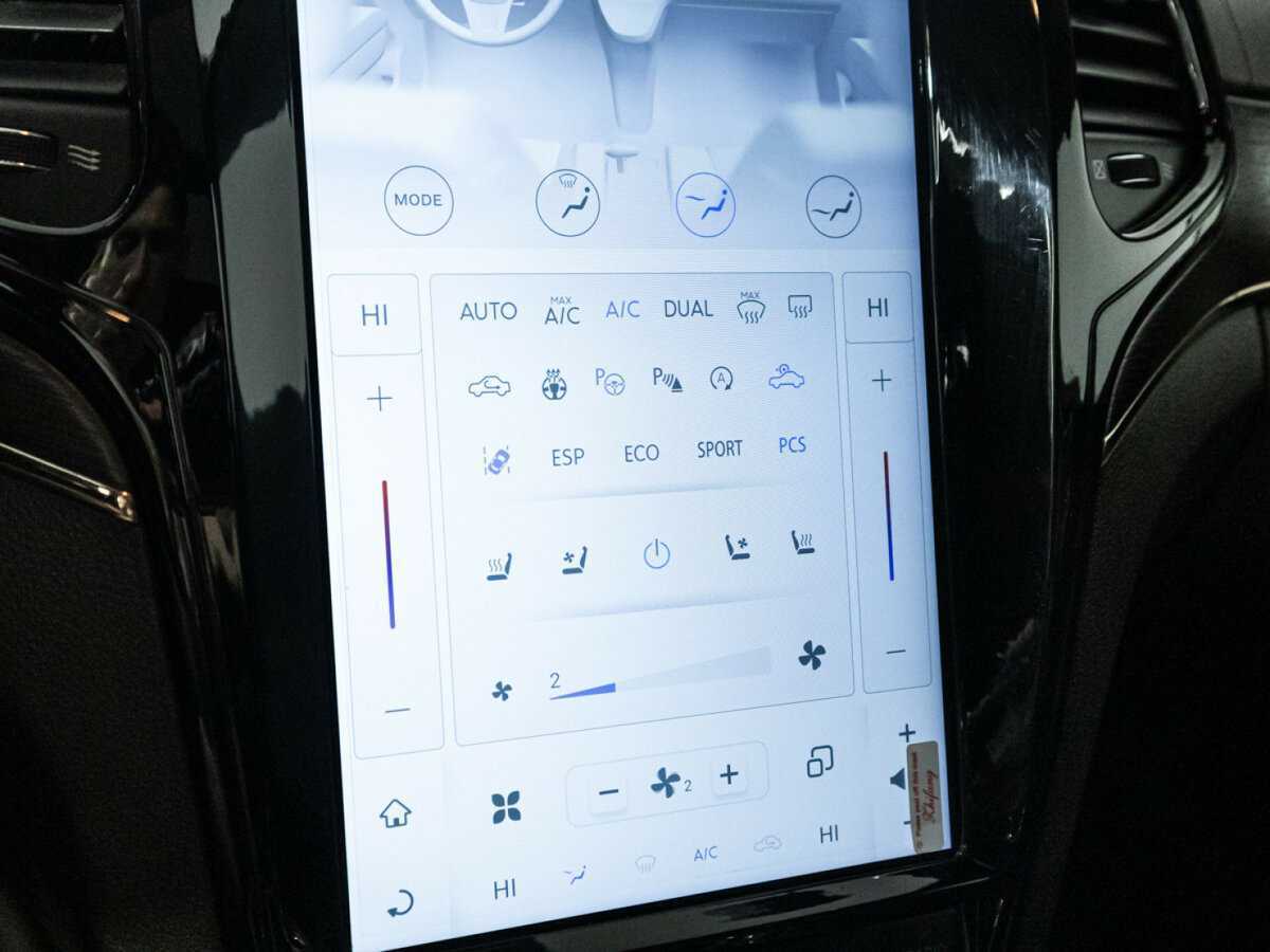 Jeep Grand Cherokee с пробегом — 2017 год. Фото: #18