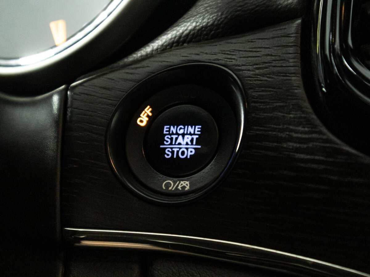 Jeep Grand Cherokee с пробегом — 2017 год. Фото: #23