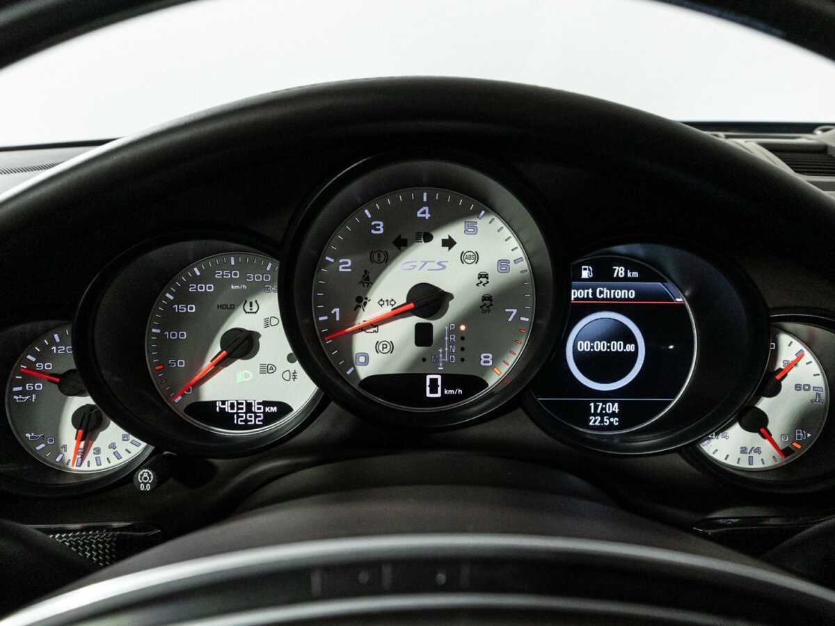 Porsche Panamera с пробегом — 2016 год. Фото: #11