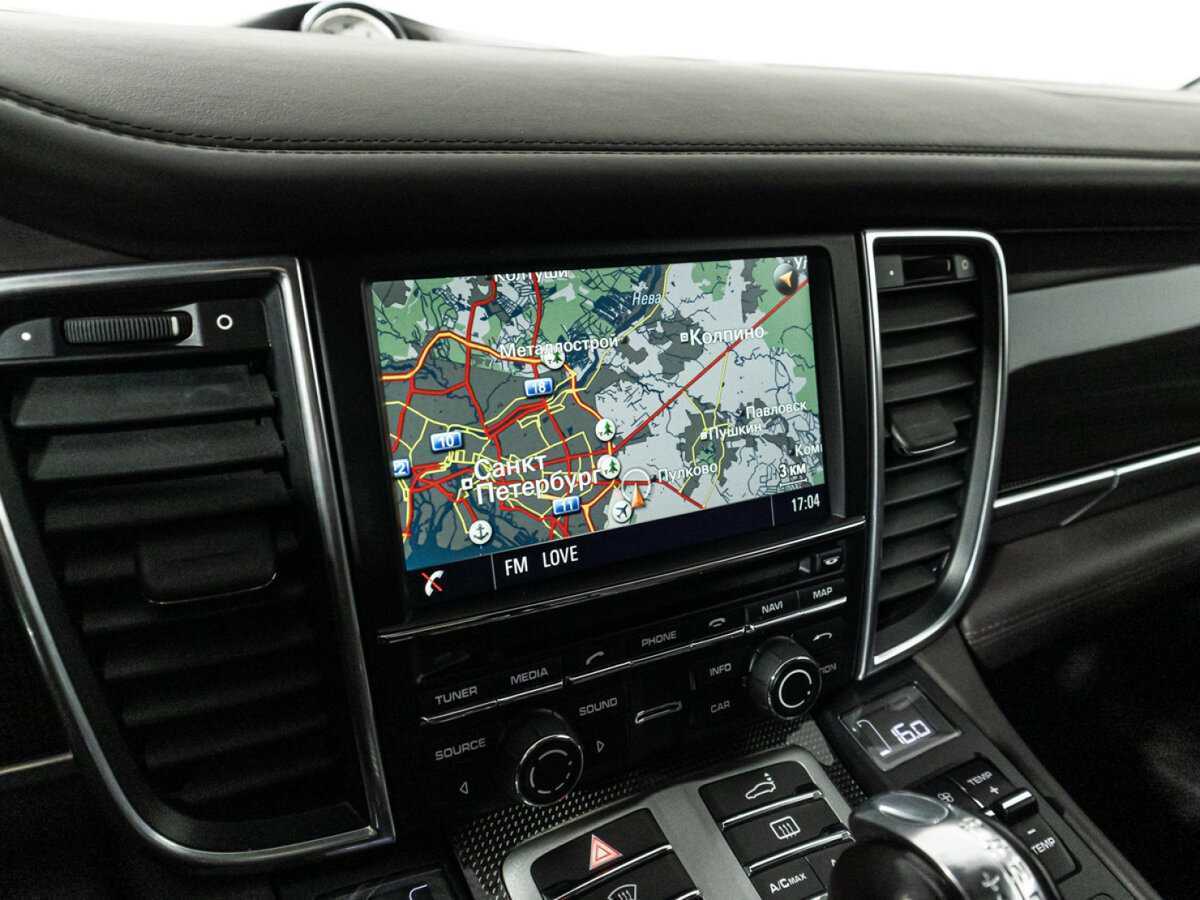 Porsche Panamera с пробегом — 2016 год. Фото: #17