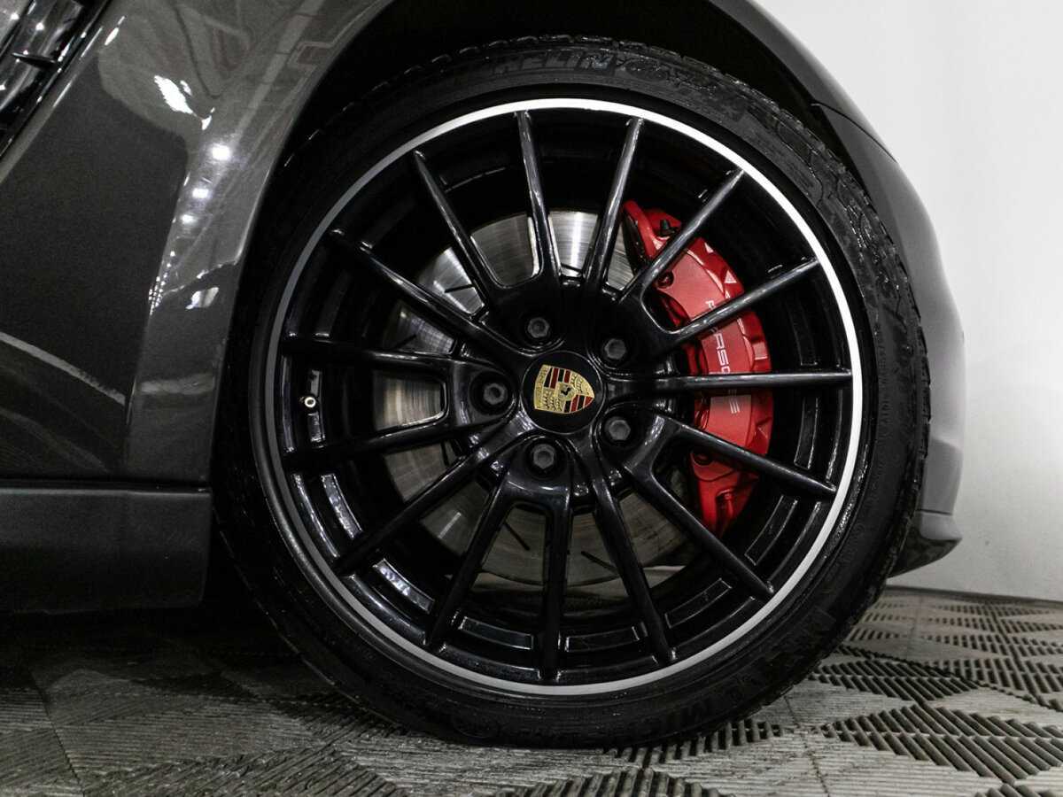 Porsche Panamera с пробегом — 2016 год. Фото: #30