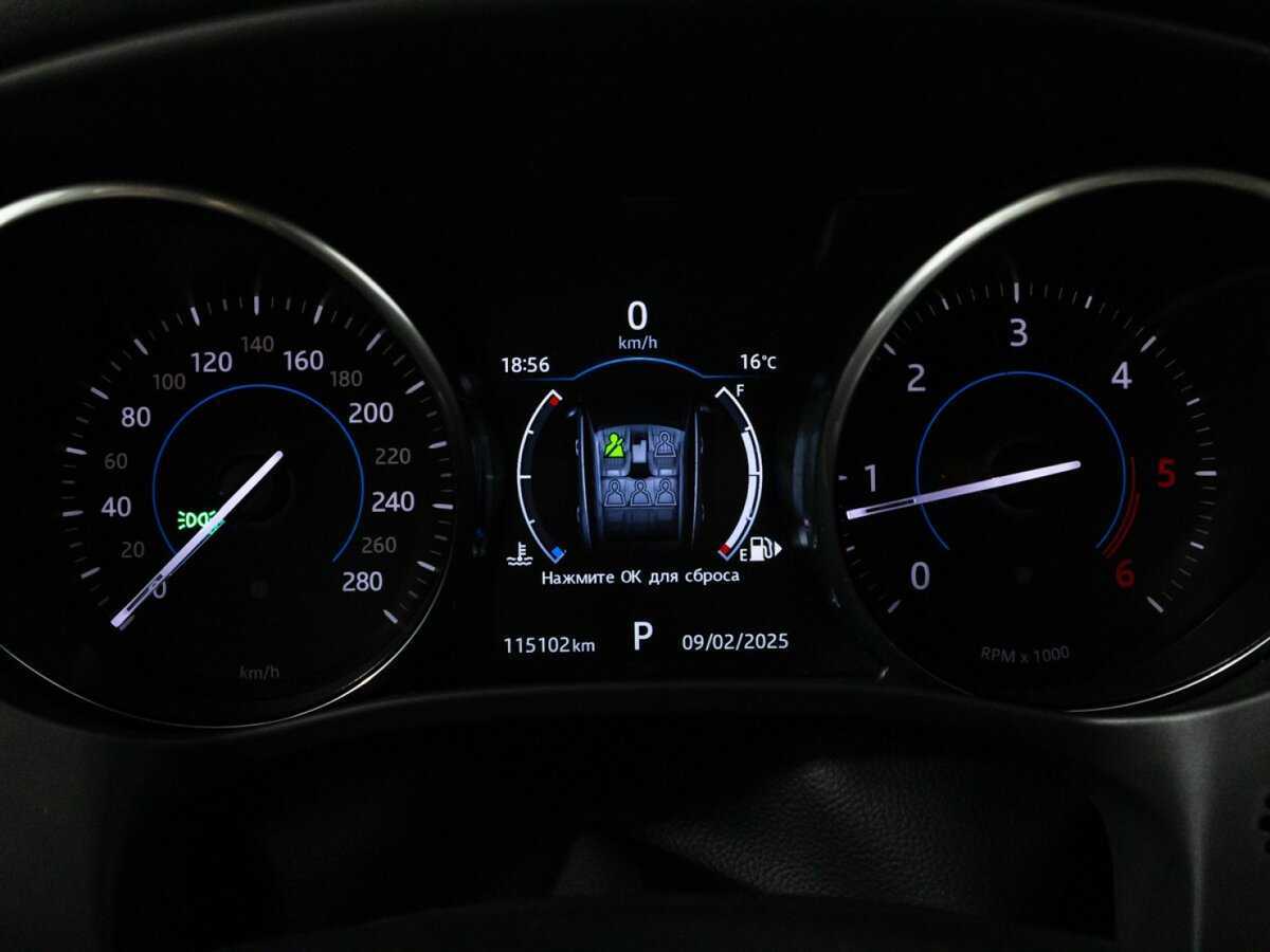 Jaguar F-Pace с пробегом — 2017 год. Фото: #11