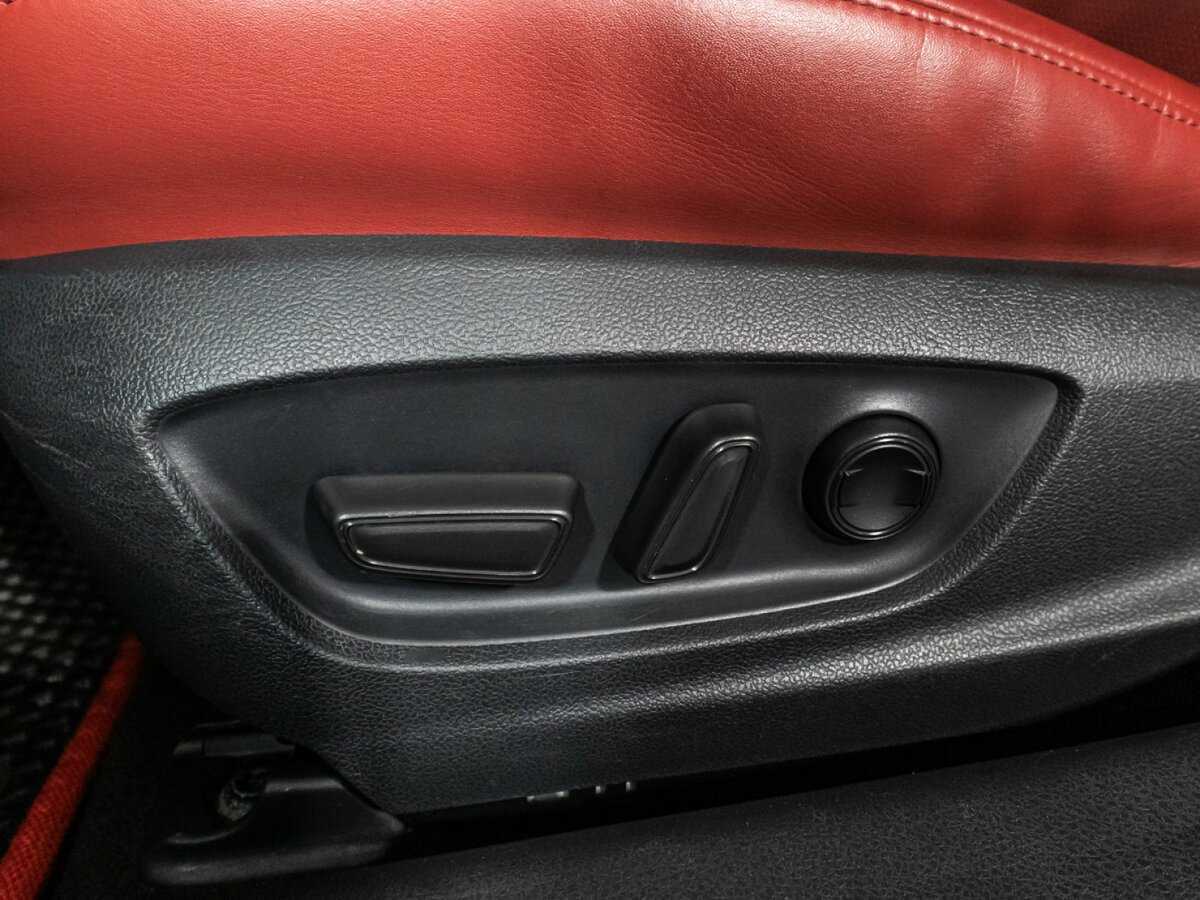 Toyota Camry с пробегом — 2019 год. Фото: #15