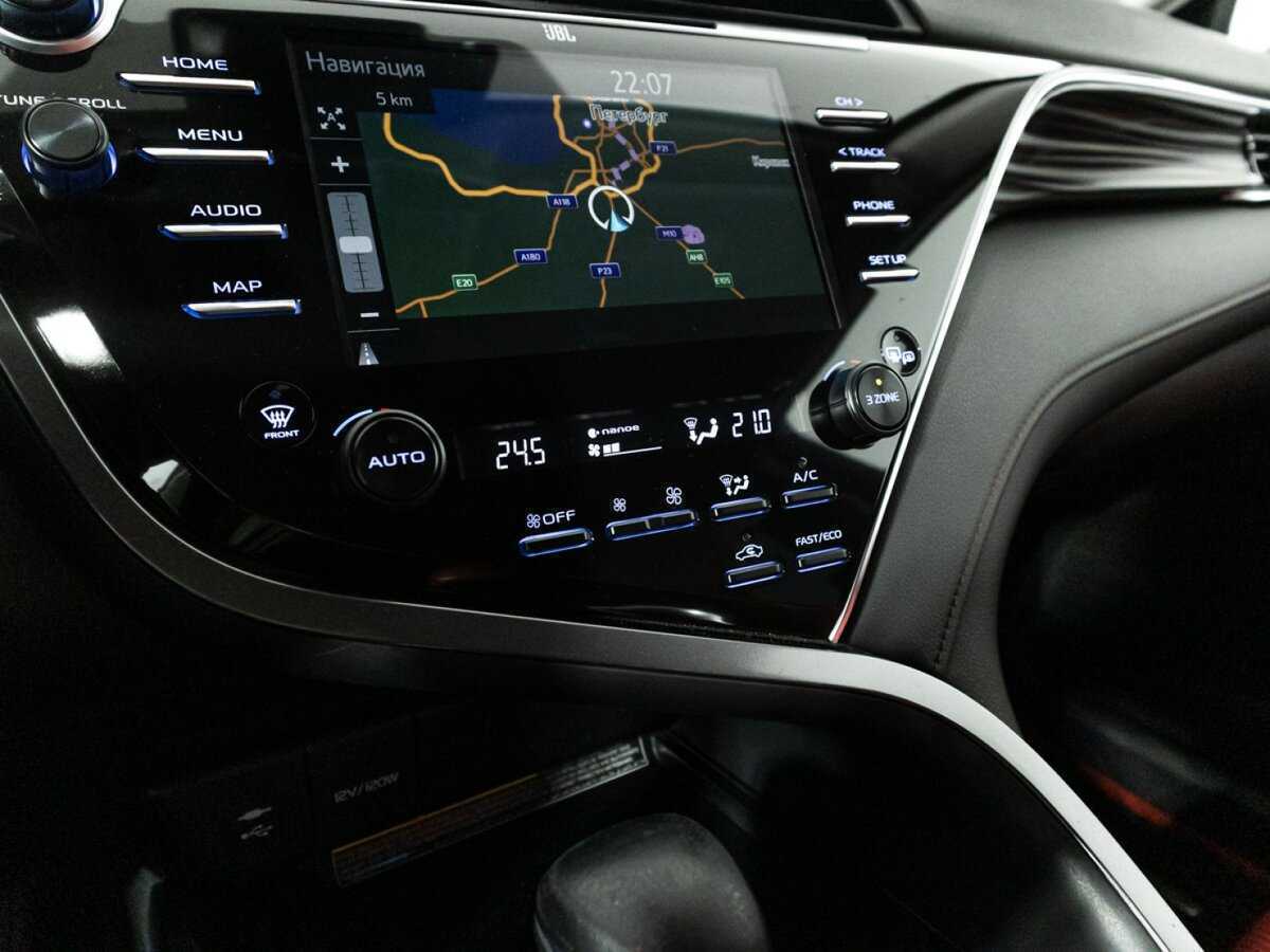 Toyota Camry с пробегом — 2019 год. Фото: #20