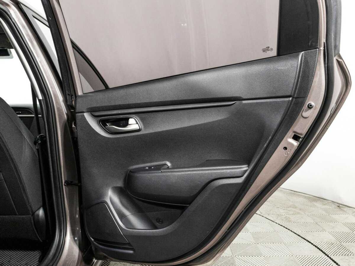 Kia Rio с пробегом — 2020 год. Фото: #24