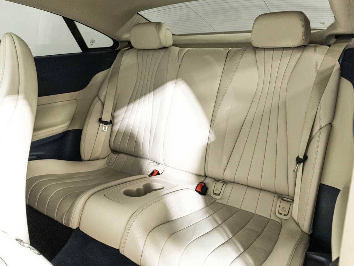 Mercedes-Benz E-Класс с пробегом — 2019 год. Фото: #9