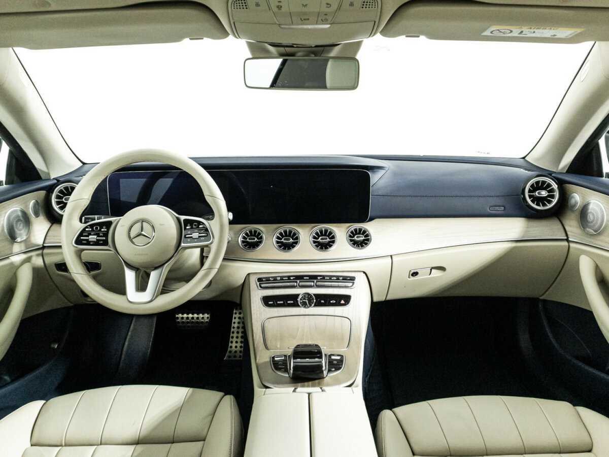 Mercedes-Benz E-Класс с пробегом — 2019 год. Фото: #12