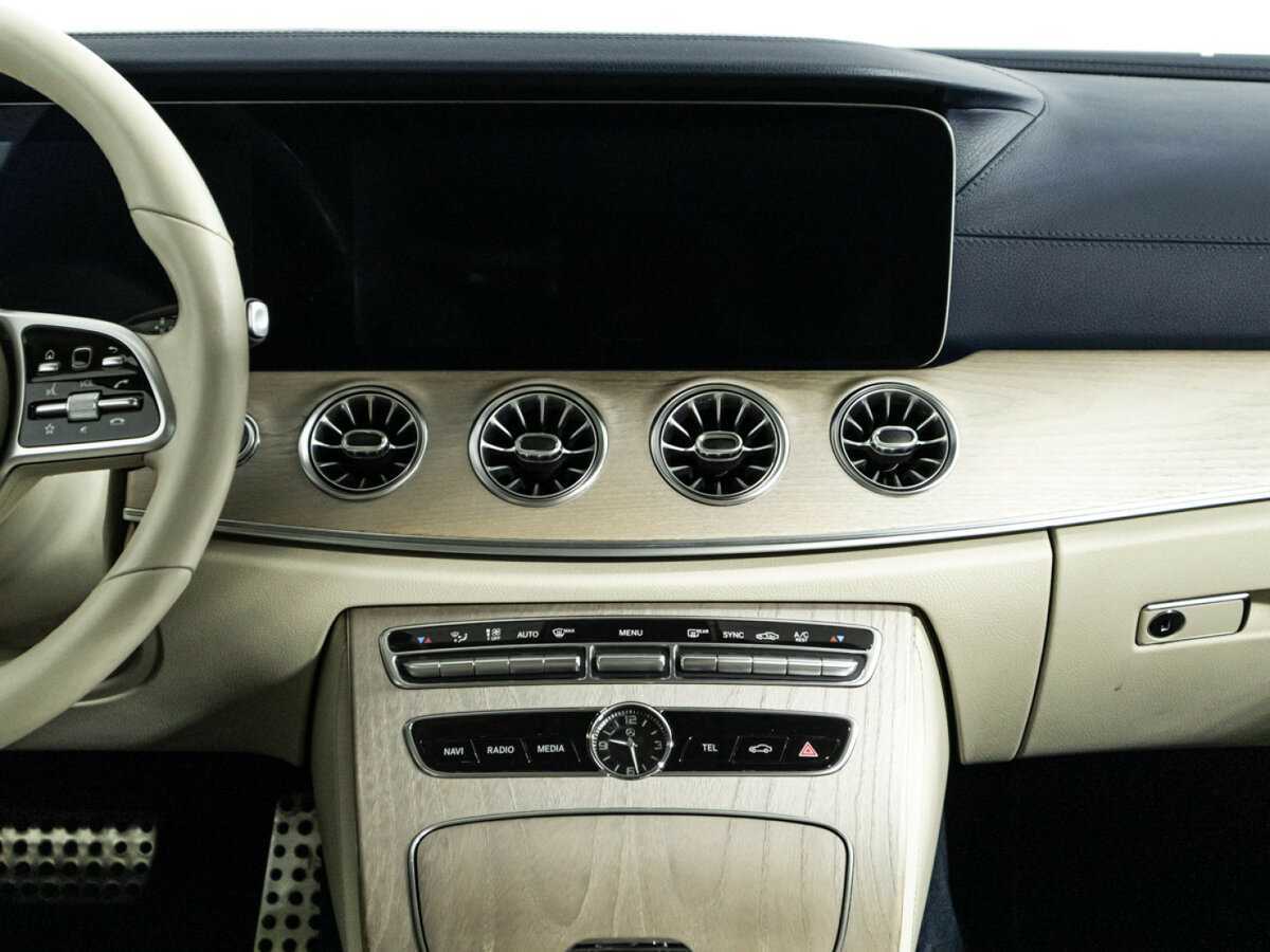 Mercedes-Benz E-Класс с пробегом — 2019 год. Фото: #13