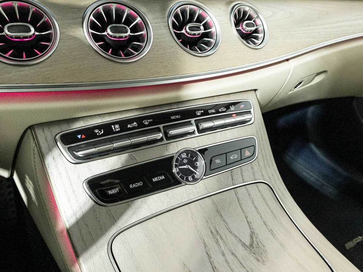 Mercedes-Benz E-Класс с пробегом — 2019 год. Фото: #19